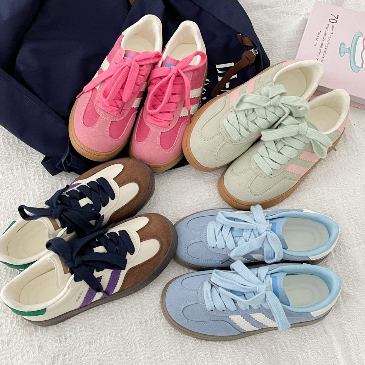 Vintage-style sneakers for wom - огляд і ціна Guipure Lace Panel