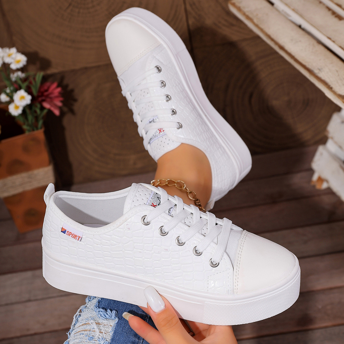New women's flat casual single - огляд і ціна Guipure Lace Panel