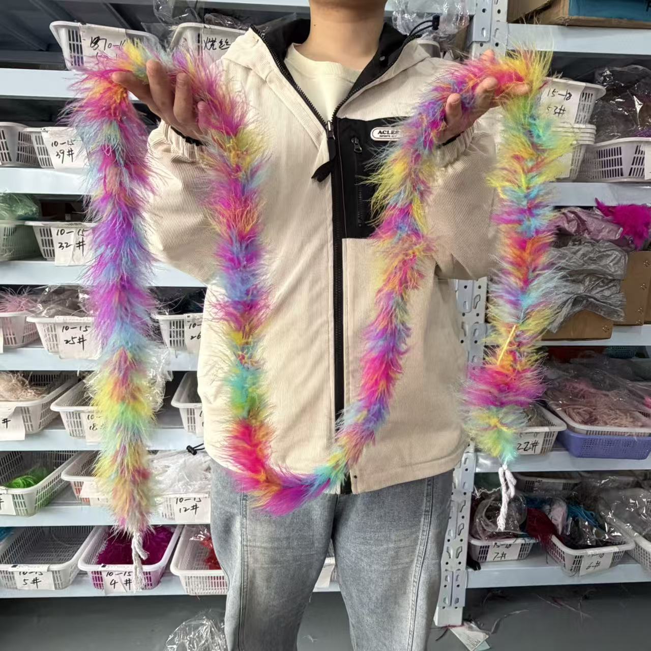 Multicolored 2Meters Marabou F - огляд і ціна Feather Trim Marabou