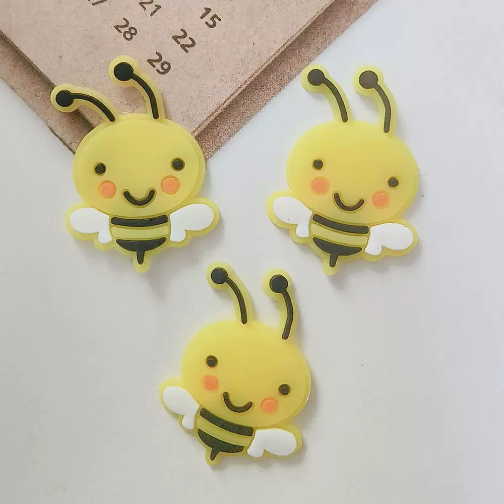 10 / 15 Pieces Of New Kawaii S - огляд і ціна Embellishment Glue Craft